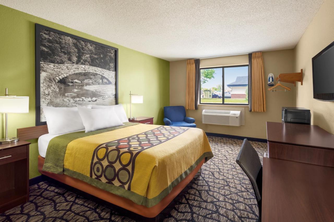Super 8 By Wyndham Ankeny/Des Moines Area Hotel Eksteriør billede