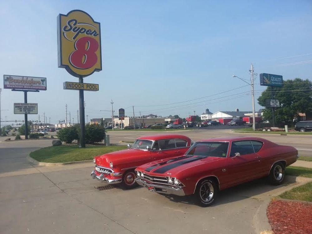 Super 8 By Wyndham Ankeny/Des Moines Area Hotel Eksteriør billede
